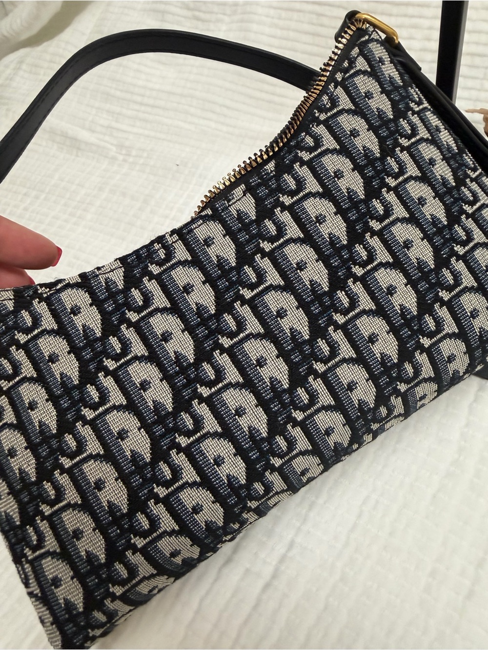 Navy and Cream Small Shoulder Bag - Picture 2 of 7